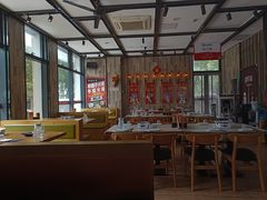 -华府九号海鲜烧烤大排档(龙域店)