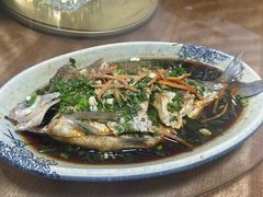 -芦茨金富饭庄·25年老字号·专做稻草鸡