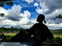 -侯臣咖啡文化村