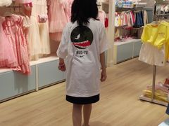 -王府井奥莱临潼小镇(临潼店)