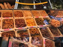 -绝味鸭脖(曲阳路二店)