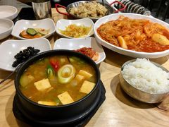 -山海珍味韩国料理(奥城店)