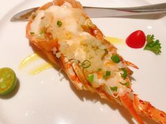低温慢煮龙虾配清酒月桂汁-安蒂娅·海鲜自助餐厅(安蒂娅美兰酒店)