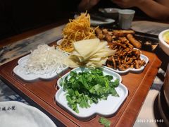 卷饼肉丝-苏城小院·园林精致苏州菜(斜塘老街店)