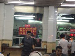 -春雨羊汤店(广开四马路总店)
