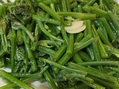 -香巴拉云南餐厅(华莱坞店)