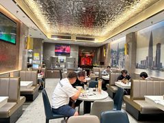 -香港新发烧腊茶餐厅(水围店)