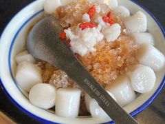 红糖冰汤圆-李子坝梁山鸡(李子坝大鸡哥店)