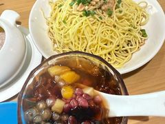 -渝信川菜 · 川味家常菜(财富购物中心店)