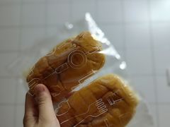 沙律牛仔包-皇冠幸福里动物奶油生日蛋糕(常青中路店)