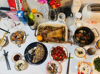 虽然是西方的节日，但是是很好家人们之间互相感谢的日子