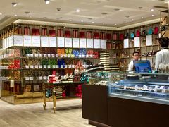 -VENCHI 闻绮(北京国贸商城店)