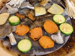 -老字号.雅克白族石板烧十年老店(大理古城店)