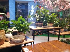 -舌尖上的食缘花园主题餐厅