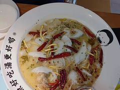 -江渔儿酸菜鱼·拔草餐厅(虎门君乐汇店)