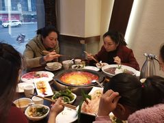 -香佰里鲜货火锅(佳乐金街店)