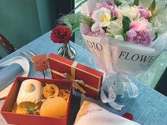 -弦月窗LUNETTE BY AMANDA(复兴路店)