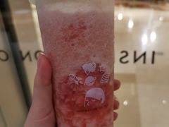 芝芝莓莓-喜茶(杭州滨江宝龙店)