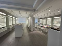 -目艮眼镜SHOWROOM(品牌集合店)