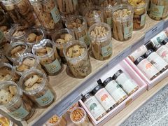 零售区-仟吉KenGee(武汉高铁站店)