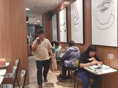 -麦当劳(凯德MALL太阳宫店)
