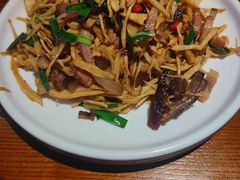 -唐师傅湘西名菜馆(武陵路店)
