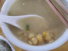 素豆汤-温记府廟豆汤饭·始于1955年(海椒店)
