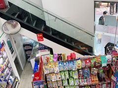 -全家便利店(沪南公路店)