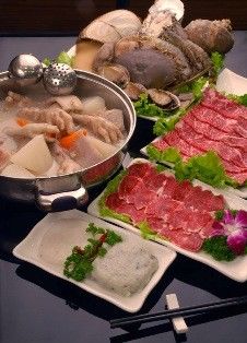 澳门猪骨鸡脚锅-官也街澳门火锅(新源里店)