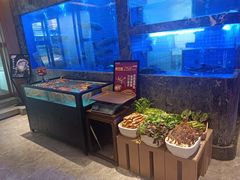 -忆江南·临江鱼馆