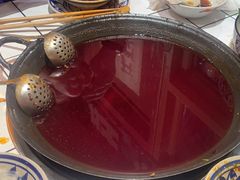 -旧街市鲜货老火锅(大光路店)