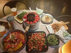 -巴厘龙虾·榜首油焖大虾(音乐学院·沿江酒馆店)