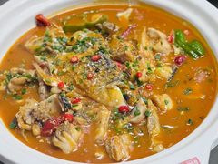 -魏铭鱼头捞饭(晋阳路店)