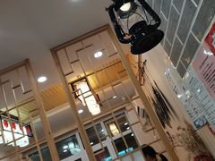 大堂-余丞记川渝面馆(云峰店)