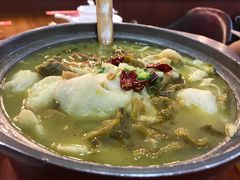 -周鱼小馆石锅酸菜鱼(活力汇店)