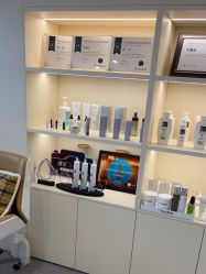 -JNK皮肤管理中心