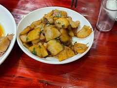 -芦茨金富饭庄·25年老字号·专做稻草鸡