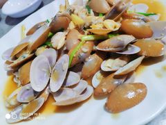 -四川小胡子海鲜(丁村万人海鲜广场店)