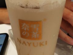 -奈雪的茶(东原悦荟店)