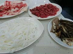 -黑山牛肉汤火锅(花城汇店)