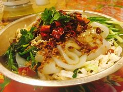-闯关东东北农家菜(崂山石老人店)