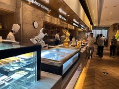 -雍和会海鲜姿造自助(湖东路店)