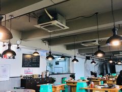 大堂-李子坝梁山鸡(李子坝大鸡哥店)