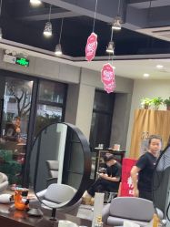 -心联形象设计·流星染