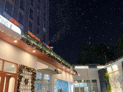 -紫荆广场·花漫里