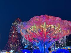 -淄博花灯齐彩城