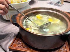 -香山湖家家宴(中山陵店)