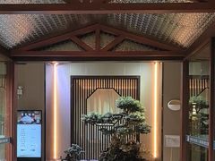 -忆江南·临江鱼馆