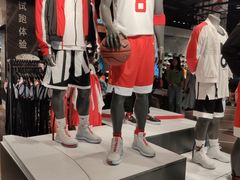 -NIKE武汉品牌体验店