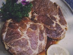 -臻牛烤肉